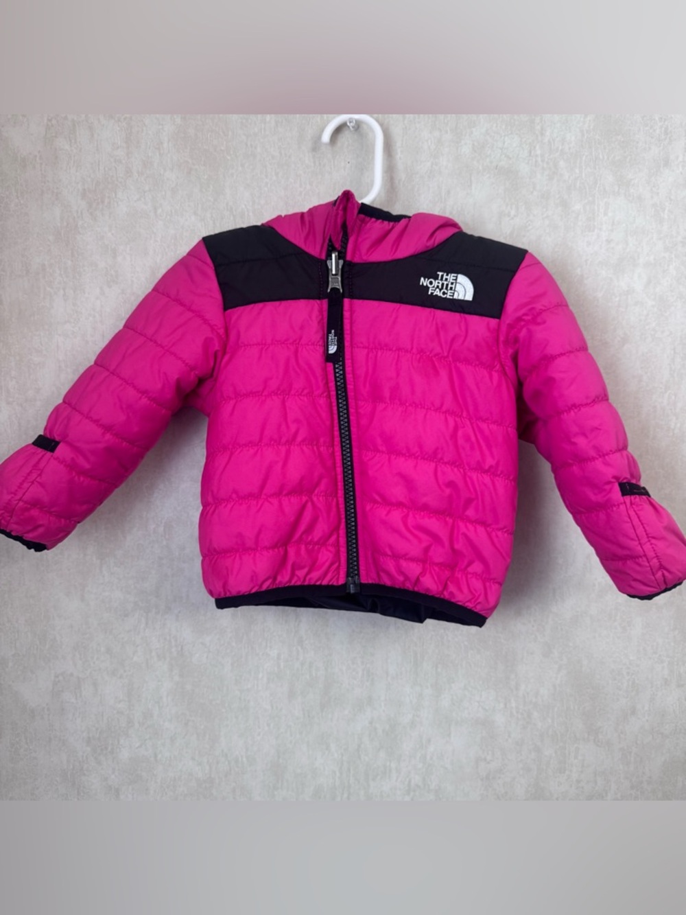 The North Face Pink Infant Quilted Hooded Puffer Zip Front Jacket EUC - 6 to 12M
